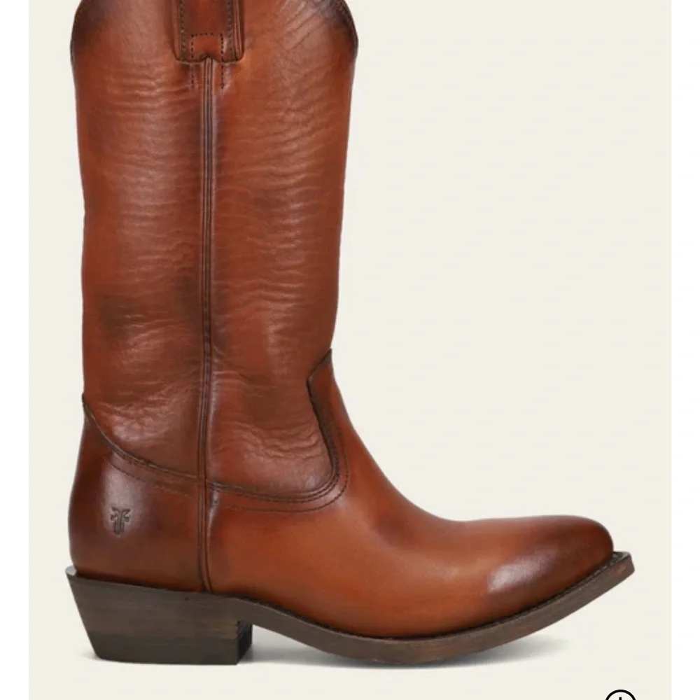 Frye Billy Pull On Boot - Picture 2 of 2